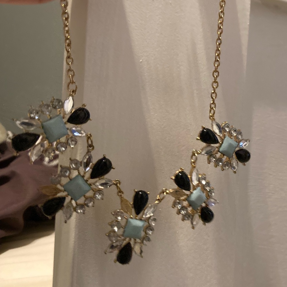 Statement necklace